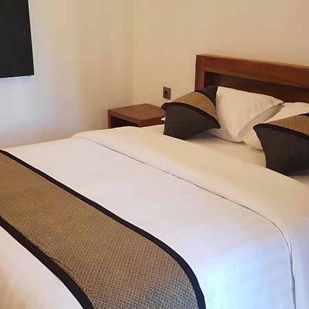 Ari Guest House Undisan Екстер'єр фото